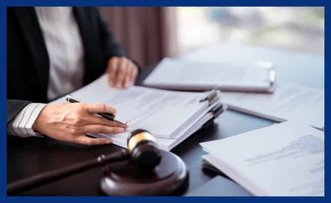 Cómo elegir al abogado ideal